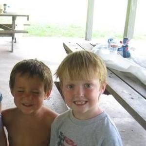 Meet your Posher, Ray